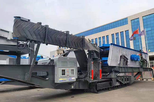 履帶移動(dòng)式篩石設(shè)備