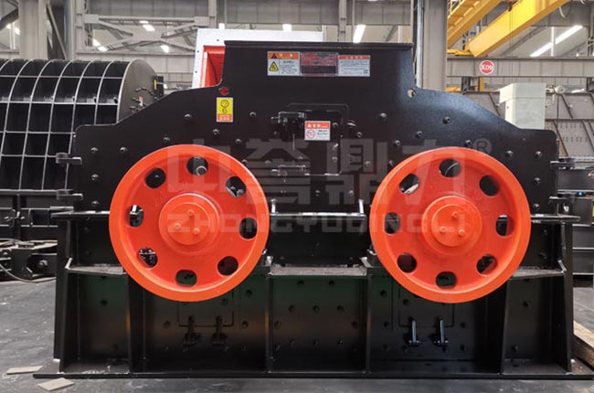 雙轉(zhuǎn)子制砂機(jī)