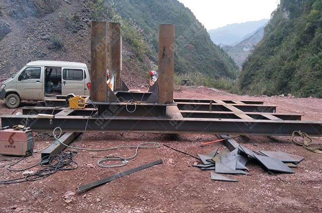 重慶巫山中鐵二局碎石場(chǎng)