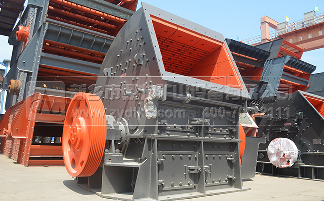 重型錘式破碎機 重型錘式破碎機
