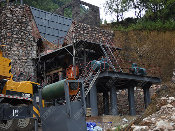 采石場(chǎng)碎石機(jī)設(shè)備 采石場(chǎng)碎石機(jī)設(shè)備