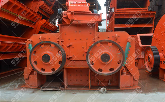 雙轉(zhuǎn)子錘頭制砂機 雙轉(zhuǎn)子錘頭制砂機