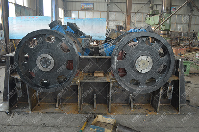 ZSJ雙轉(zhuǎn)子制砂機(jī)