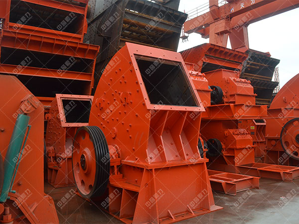 中譽鼎力生產的錘式破碎機